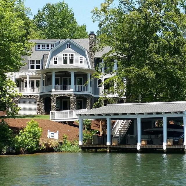 Offering from Roanoke Reserve Lake Gaston Real Estate Waterfront